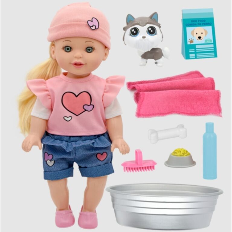 Baby Ellie me kafshë shtëpiake