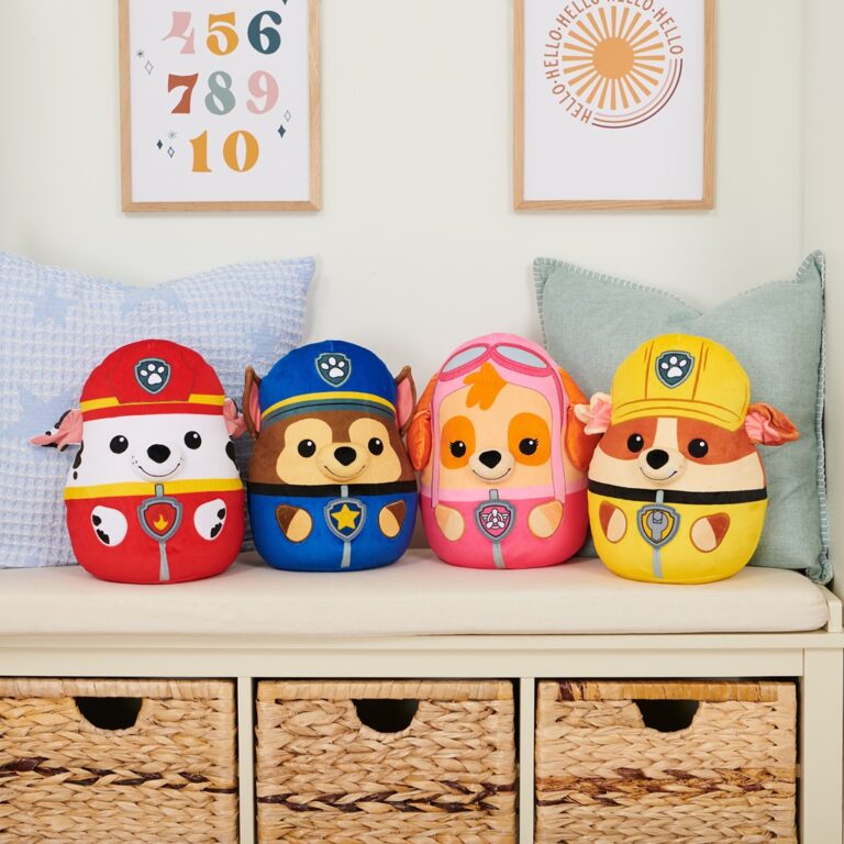 Pellush Paw Patrol- Skye 30 cm
