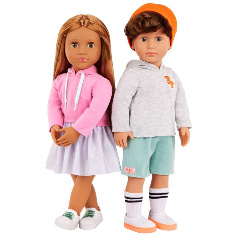 Kukull Our Generation- Lizzie & Oliver