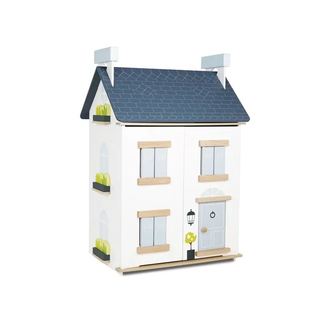 Shtepia e drurit – Sky doll house